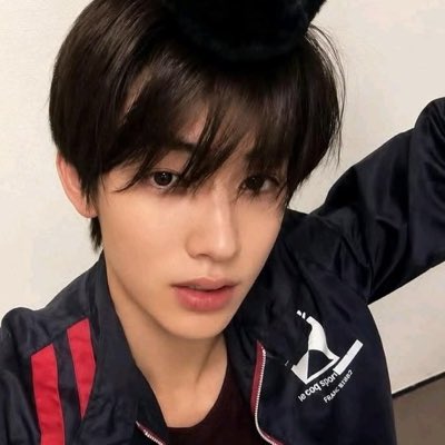 eomluviy's tweet photo. #NewProfilePic meow https://t.co/po7ZW1U0Vq