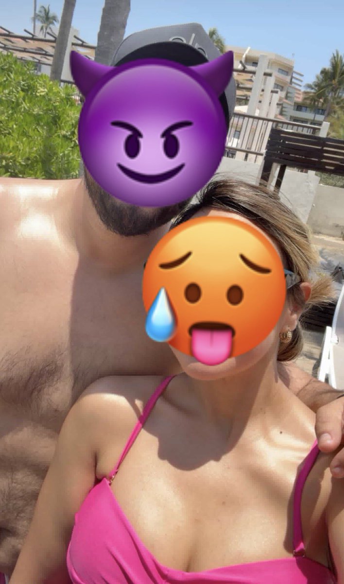 DolceVid1's tweet photo. Mi papi 🤤🤤
#ParejasLiberales #swingersméxico #IntercambioParejas #SwingerLatino #swingertj #tijuana #unicornio #inter # https://t.co/kIfcLZDXAj