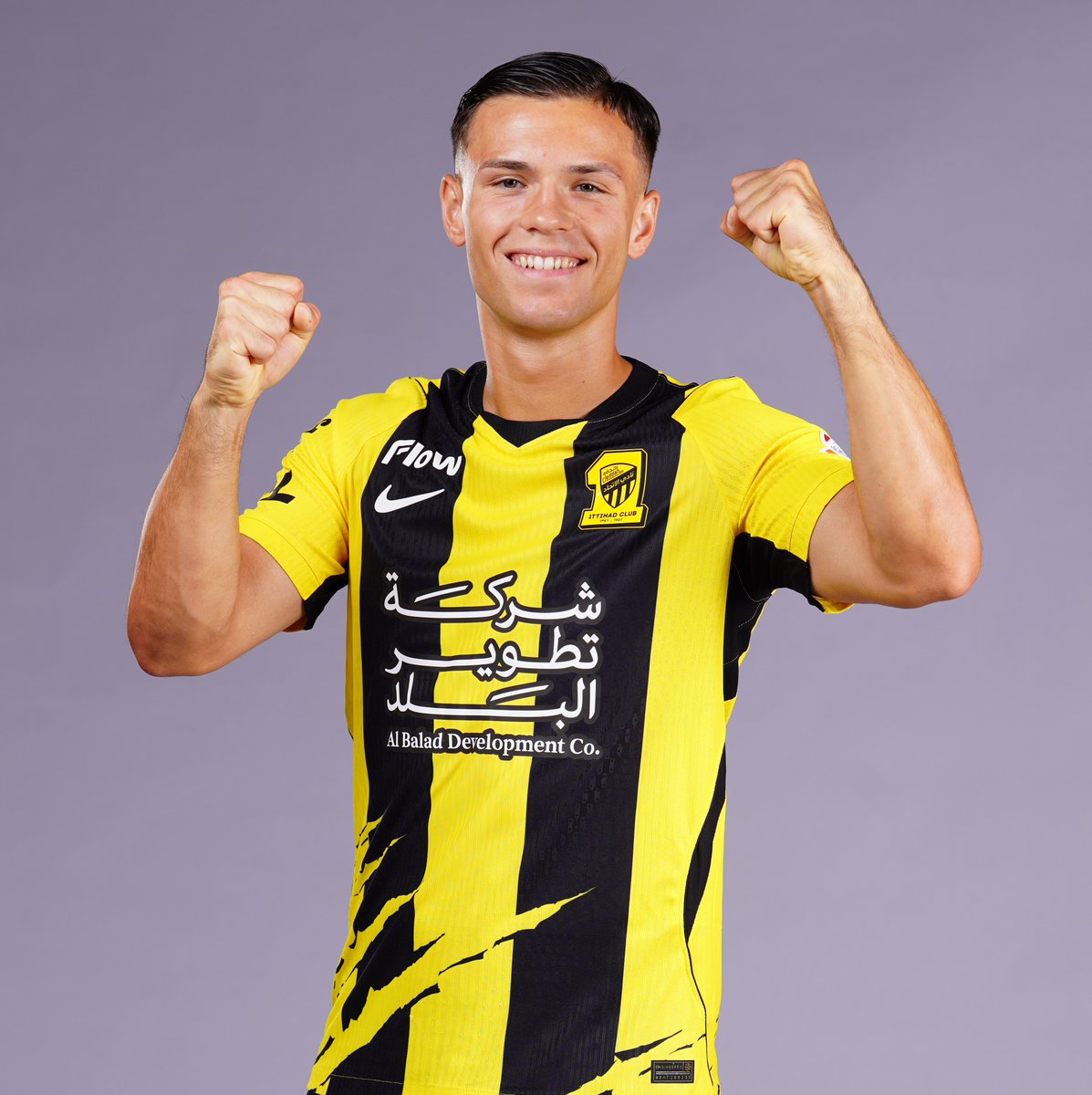 SPL's tweet photo. نجوم @ittihad مستعدون للموسم الجديد 💪 https://t.co/C4DVAbCNxs