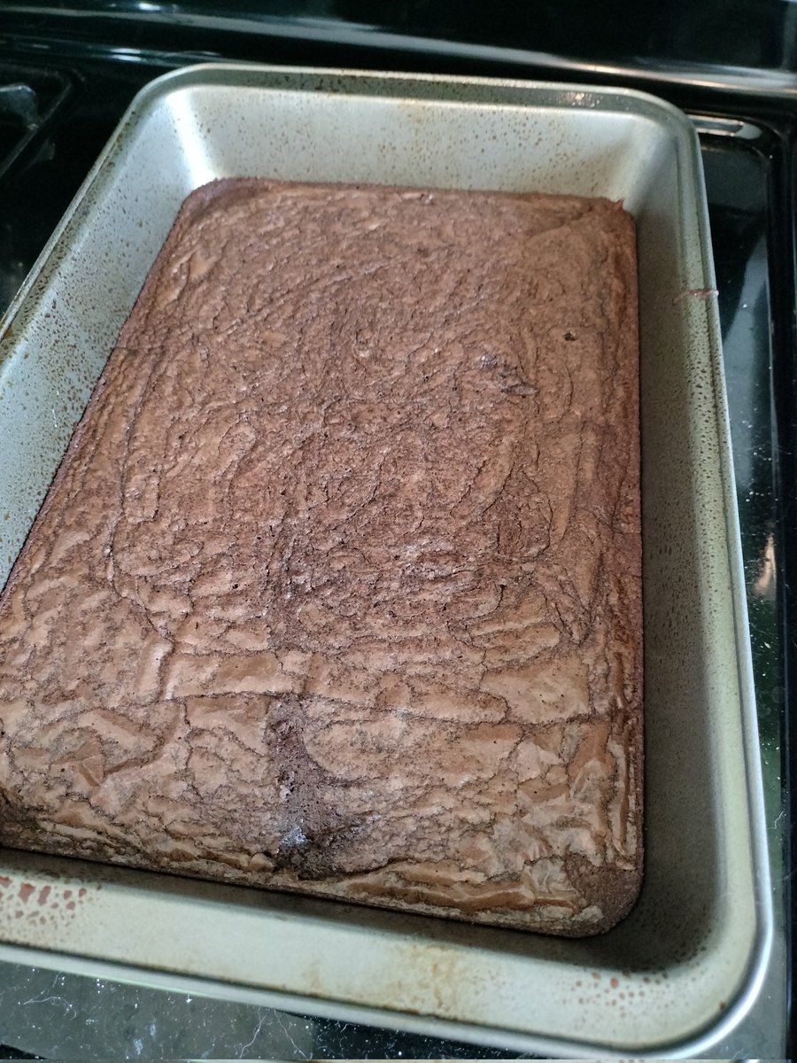 cryobaking's tweet photo. crepe.   any1 in crrp want a brownie https://t.co/oBU7T9ZN0M