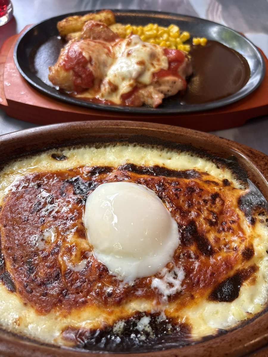 xiarokko's tweet photo. たまにはサイゼで昼飯 https://t.co/ToC659DPPz