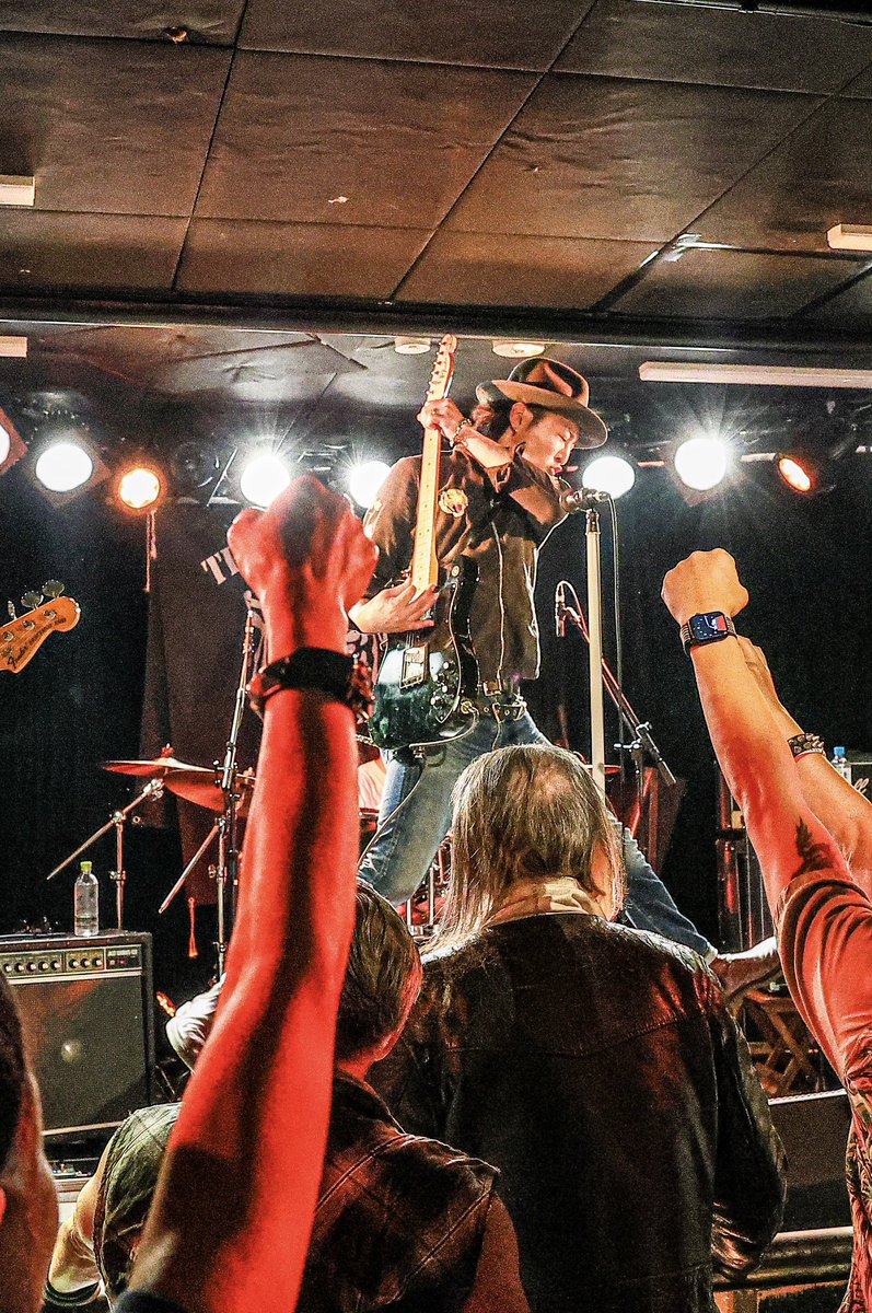 The_CALLINGS_'s tweet photo. Photo by @arachan569 

★2026.8.02(sun)
@下北沢Flowers LOFT

the JUMPS presents
【REBEL 2 BANQUET】

其の❷ https://t.co/zMityyoaYp