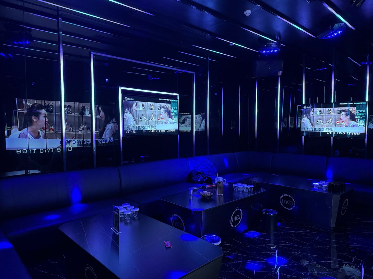 Fortune44668048's tweet photo. KTV night = best night! Belt out your faves with crew, skip the worries, only good vibes and non-stop sing-alongs https://t.co/OJmtwtGaxW