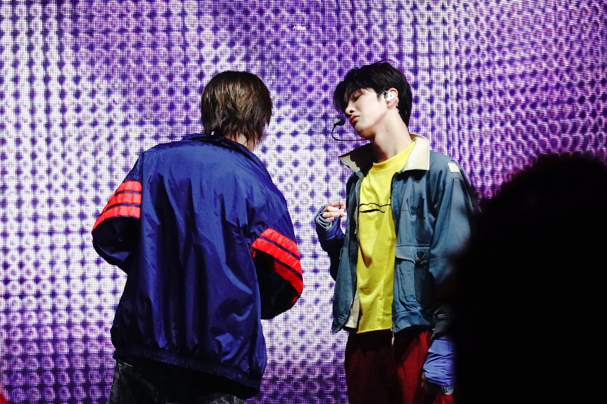 aqua_cortis's tweet photo. 260808 PYPD ATL🫳
#JUHOON #주훈 #KEONHO #건호 
#CORTIS #코르티스 https://t.co/gmqHH1uTD4