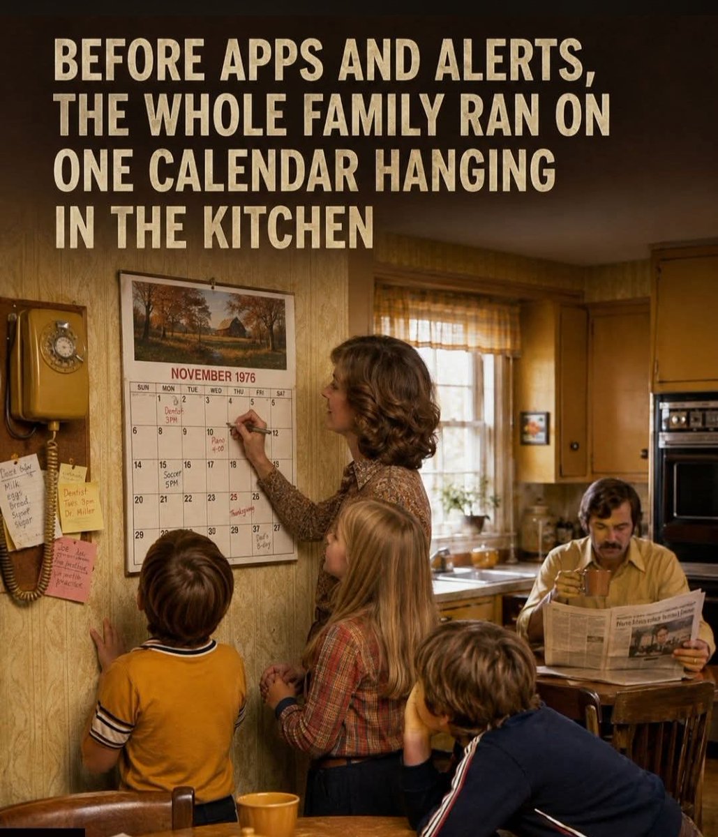 Pedroayaray4's tweet photo. Before apps...

Before notifications...

Before everyone had a phone...

There was one calendar hanging in the kitchen.

Doctor appointments.

Birthdays.

School events.

Vacation plans.

Everything important was written where the whole family could see it.

Simple...

Reliable.. https://t.co/3eCHilV5ig