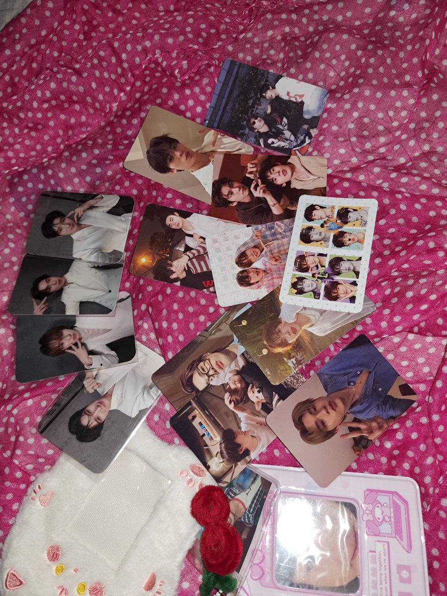 tagpuyat's tweet photo. Happy #mail day na sana di pala muna kasi may natira pa 😭
Thankyou mama mama @Jwonzcutie_ 🥹 ang pogi ni jimmy huihuhuhu https://t.co/xxBjotpCgX