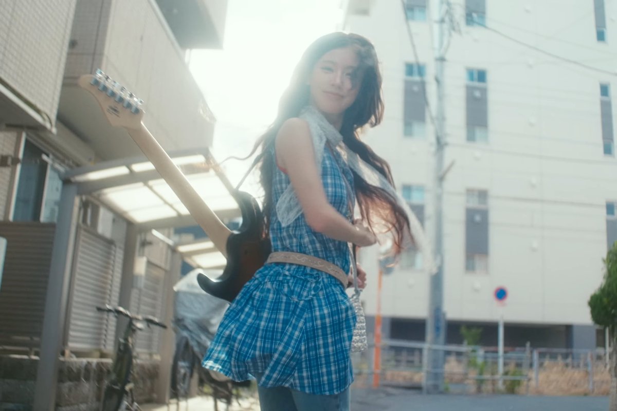 miyeonnews's tweet photo. According to Cube, #MIYEON's upcoming Japan digital single 'RUN AWAY' is a modern rock-based band sound, blending Miyeon's powerful vocals with delicate guitar melodies. As the song progresses, her refreshing vocals grow increasingly intense.

#미연 #曺薇娟 #ミヨン #아이들 #IDLE https://t.co/gtzMDzDwhj