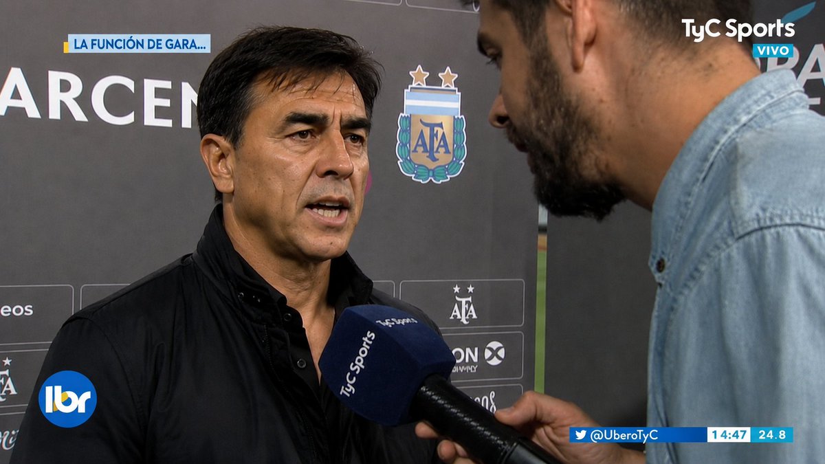 flacocasacaades's tweet photo. + Gustavo, el hincha de Independiente se muere por ver al equipo jugar a algo
- No, decile que se va a quedar vivo https://t.co/zgzdiB4YzE
