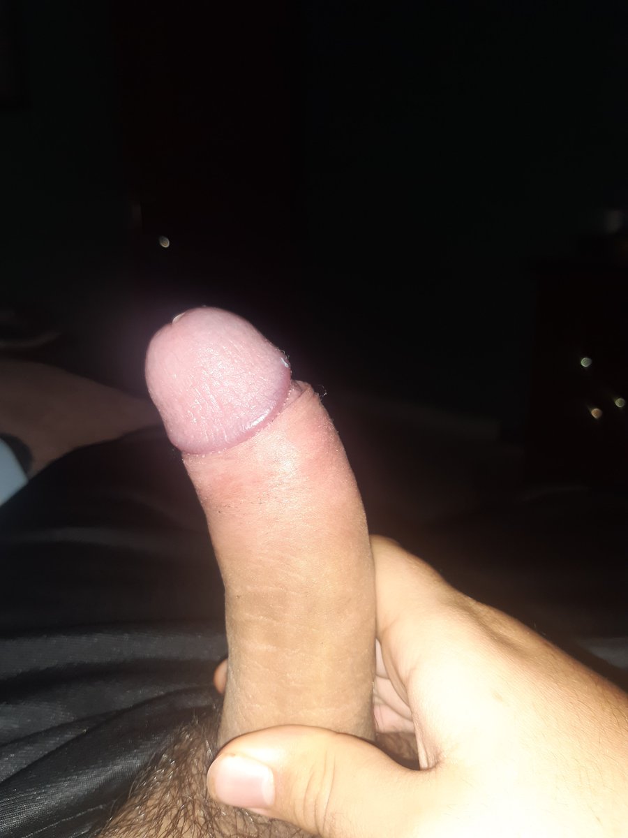 adanlunayf's tweet photo. Busco amigos mayores de 25 pa abajo pa hablar un rato https://t.co/Y157uxKSlb