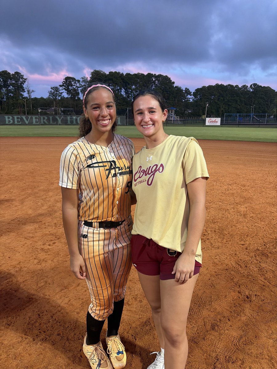 NatalieStallone's tweet photo. So grateful I was able to pick up with SC fury platinum this weekend! Also got to attended a College of Charleston softball camp! So thankful for the awesome feedback can’t wait until the next camp! I also got drafted in the pro series as well! @CofCSoftball https://t.co/HUETzWIOQI