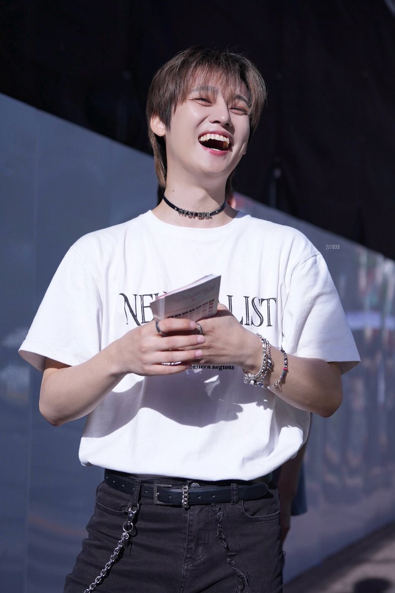 mmt2436's tweet photo. 260808  PR

#바오 #BAO #バオ #배바오 #배성엽
#mylive 📍初回無料
@official_bao_jp https://t.co/wBKmtFSVL0