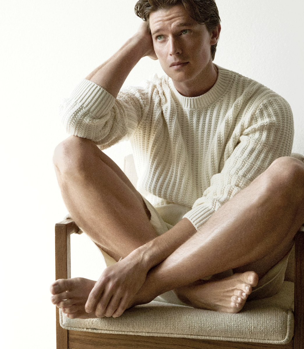 mfeet0022_2's tweet photo. Patrick Schwarzenegger https://t.co/GbKp2CBDXQ