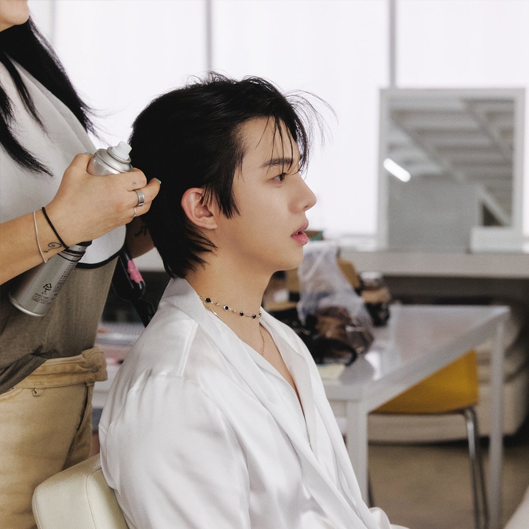 Hwaonent's tweet photo. Behind the Scenes 1 - 인생샷 (life shot)

한태이 [life shot - the mini Album]
*2026.08.13 PM (KST)

Yes24: https://t.co/JJ8Yr7sRGW
교보문고: https://t.co/eTrv3iow9h
알라딘: https://t.co/w5eFu6whya
Ktown4u: https://t.co/DAlkRwG8nR
Ktown4u (Global): https://t.co/UwlEaXsuc1 https://t.co/3SLfVJ8uTN