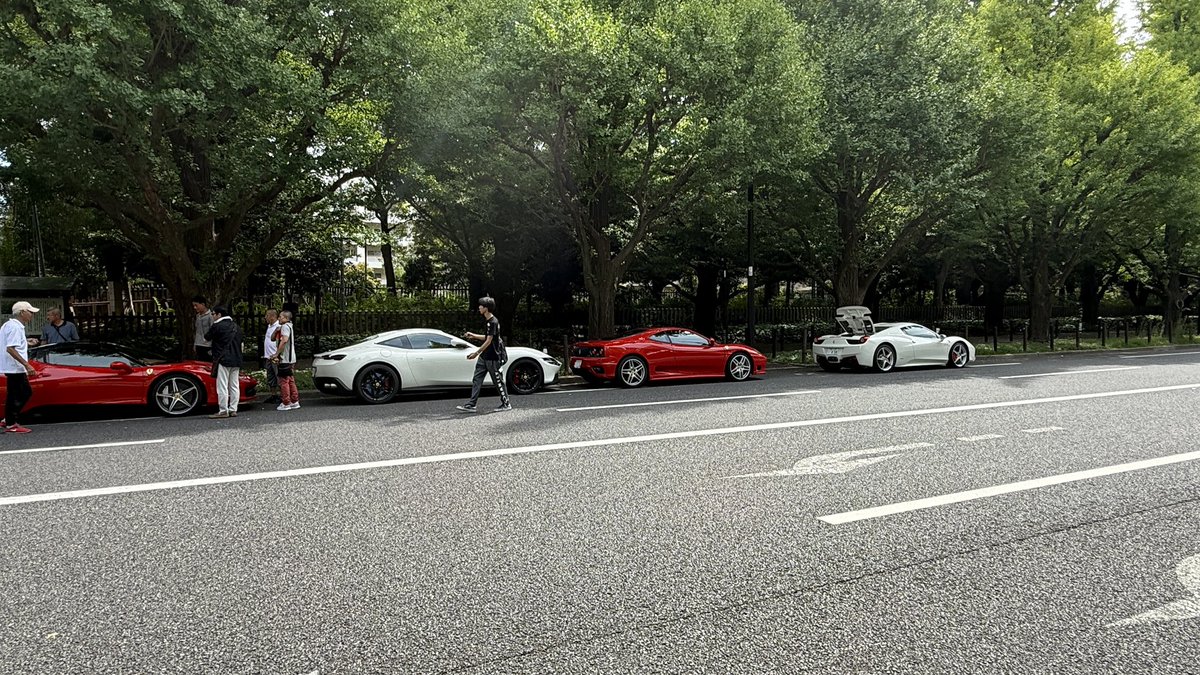 katsu320i's tweet photo. 川口PAからの〜
外苑〜😄 https://t.co/FhBNMmZvWc