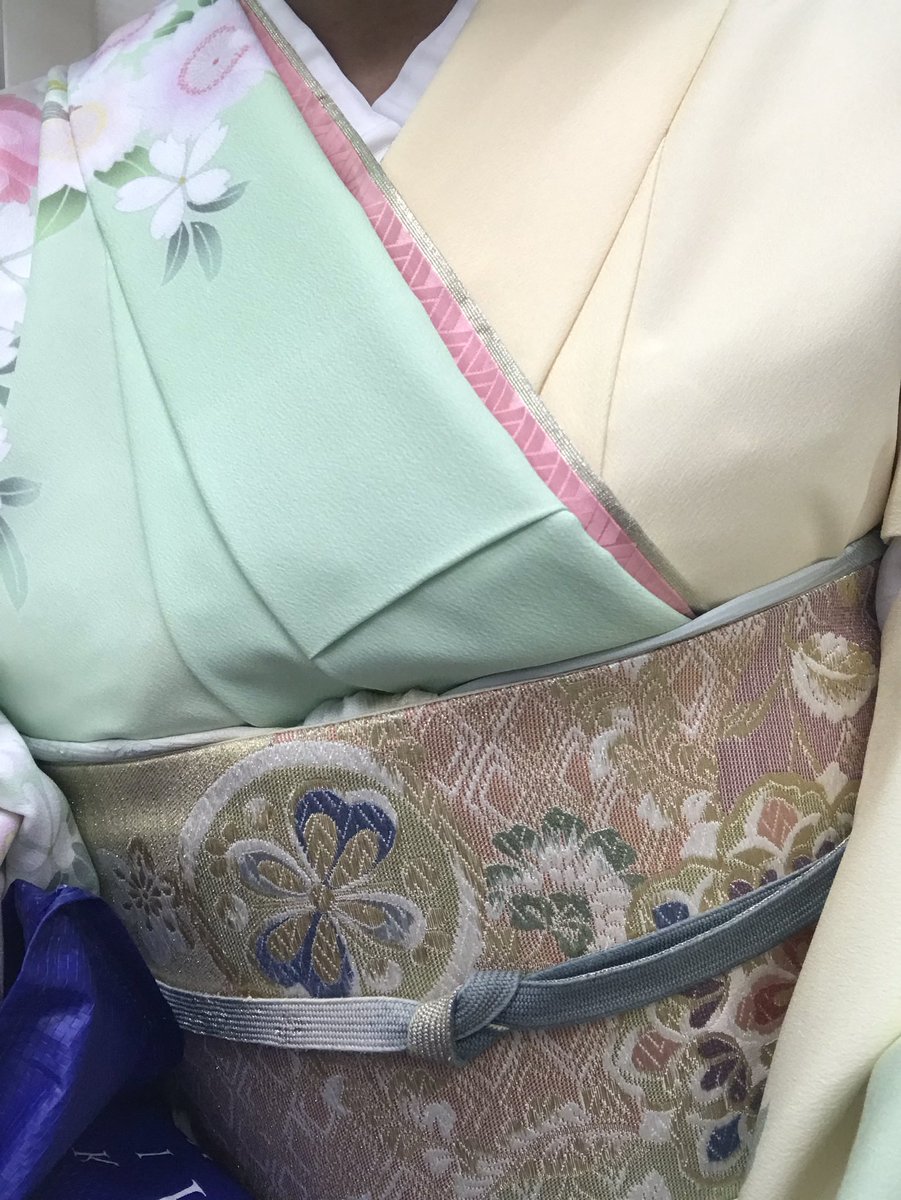 ColorM_310Tokyo's tweet photo. 結婚式へ💗💒
その友人もやはり昨日入籍したとの事💍
おめでとう㊗️

 #令和8年8月８日 
 #末広がり https://t.co/4tcW3Y6MDH