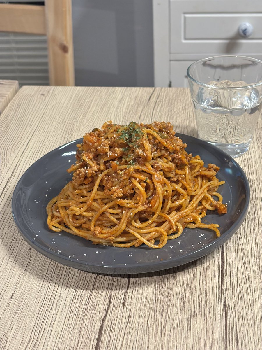 Pelikandoseitai's tweet photo. 昨日はお盆コーヒーでボロネーゼ🍝 @oboncoffee 
本日もよろしくお願いいたします〜

#ペリカン堂整体院 #整体 #リラクゼーションマッサージ #マッサージ #ヘッドスパ #東林間 #ハーブピーリング #肌質改善 #肌活 #矯正 #骨盤矯正 #姿勢矯正 #ストレッチ #筋膜リリース #眼精疲労 #相模大野 https://t.co/bPTAc1IRhG