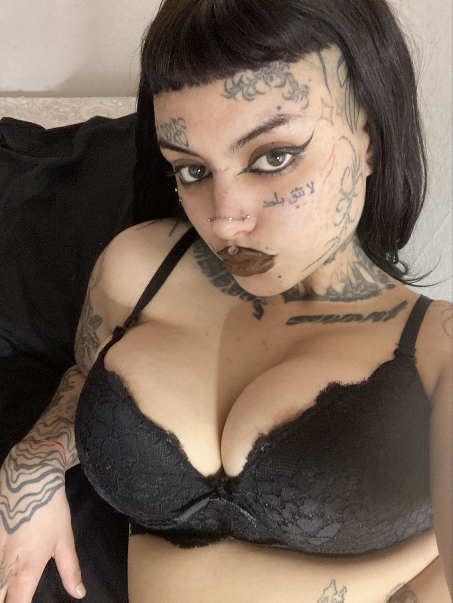PersefoneKalav's tweet photo. Si me transfieres te mando un regalito MUY RICO  >.< https://t.co/9w5jkyOn5A https://t.co/TW0x4gzKXB