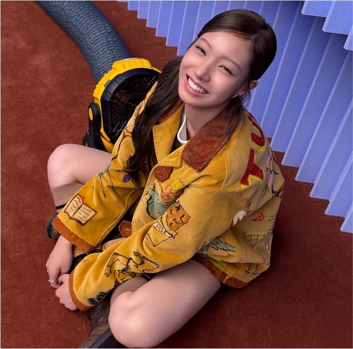 parkseoyeonpic's tweet photo. her beautiful smile 🥺
#TUIDE #튜이드 #SEOYEON #서연 https://t.co/HQjQZ8PM5N