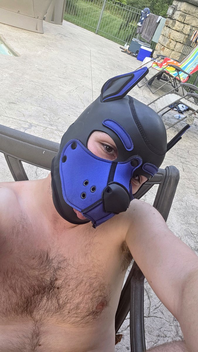 ChaseRuff22's tweet photo. I had a fun naked day at the pool. *wags* I even caught a bone! #humanpup #pool #naked #feet #paws https://t.co/gutFSEqIHX