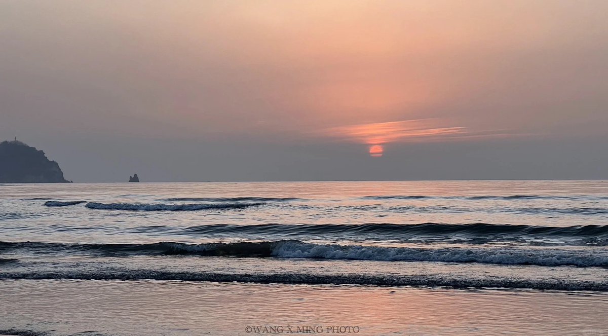 nilubhanja's tweet photo. Just stumbled upon a hidden coastal cove at sunrise—water’s so blue it looks photoshopped, and I had the whole spot to myself. Pure magic that beats crowded tourist spots any day! https://t.co/KjgctZb5MW