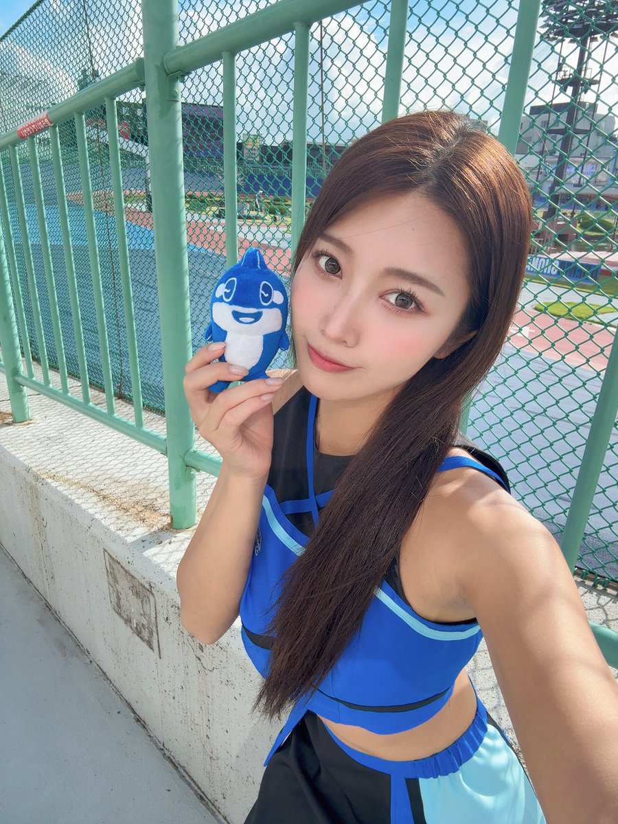 n_shion40's tweet photo. 平塚競輪場に今日から3日間いるよー🐬 https://t.co/Joytl0jQXs