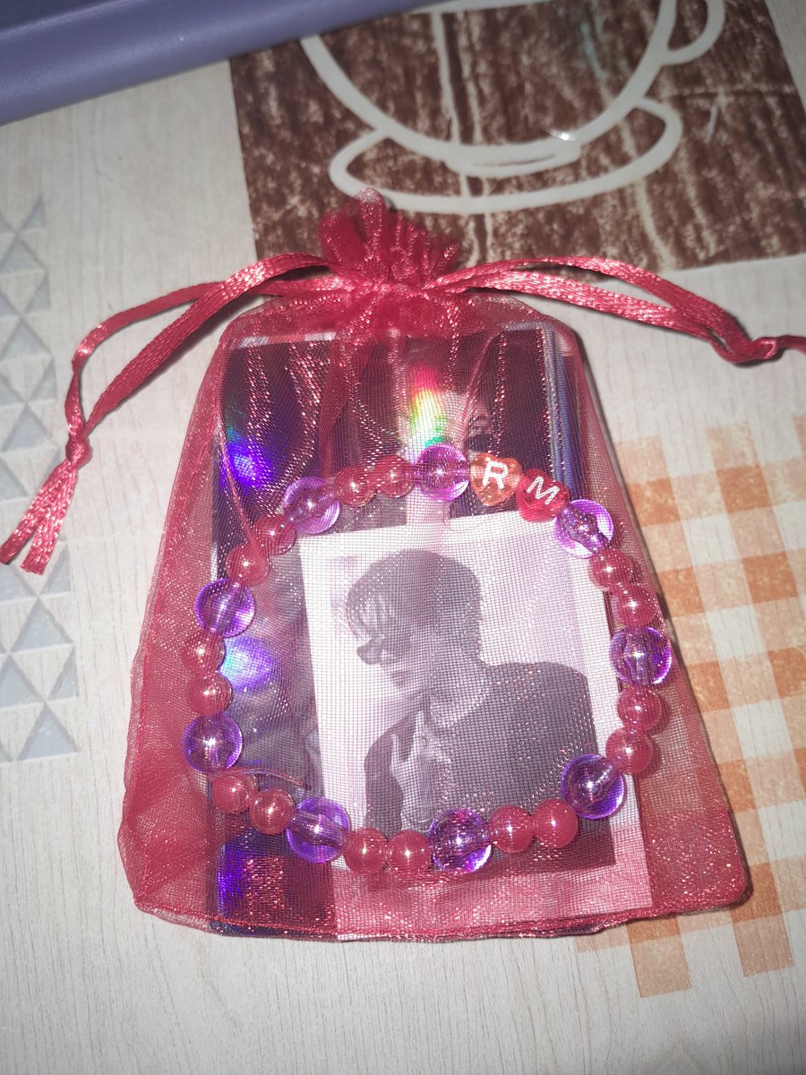 zeroclock_yg's tweet photo. MI PRIMER FREEBIE 
ahora solo faltan 99 😭 https://t.co/WJPE1A67M4