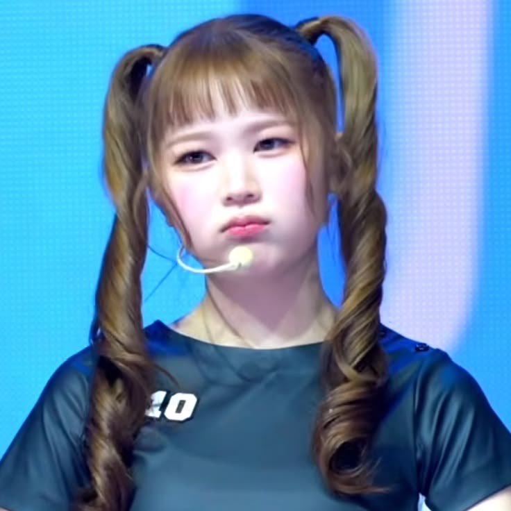 unicornminki's tweet photo. u cannot tell me san didnt give birth to her😭😭 https://t.co/uMg1eEqEQm
