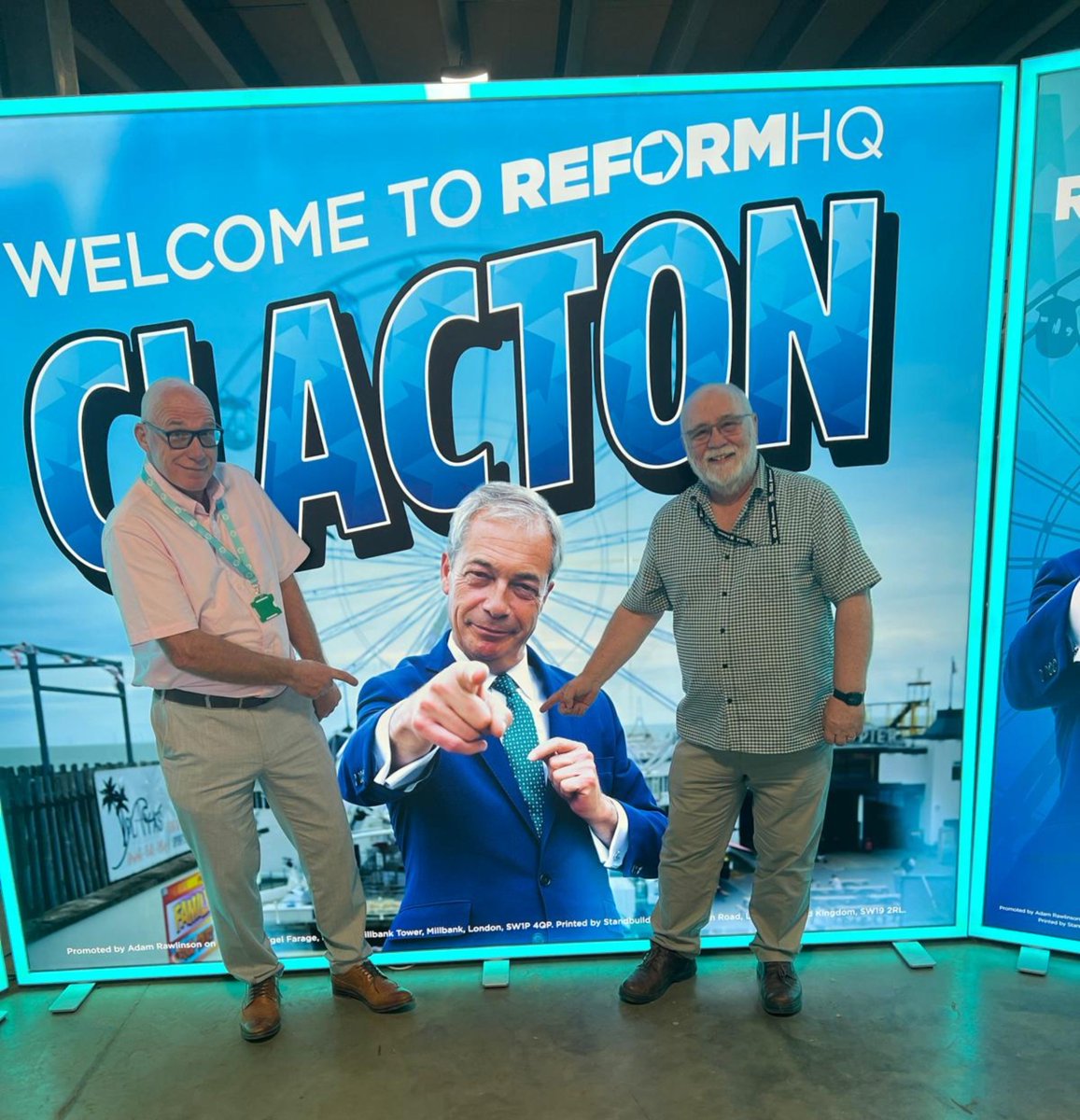 ReformStevenage's tweet photo. Our leaders of the Reform groups on Hertfordshire and Stevenage councils loved their time in Clacton 🩵🩵🩵 Come on Nigel 🇬🇧  @ReformUKClacton https://t.co/37zxzkWN5P