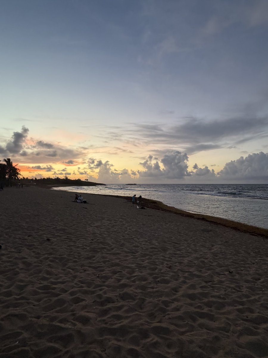 K4KHOMetroATL's tweet photo. @TheLaserHam the antenna held up pretty good in tougher conditions than usual! I was very successful with working #APRS and #packet radio because I had the proper height ! @N4JAW I bet you’d maximize your DX in a location like this!! @OH8STN beach operations are king !! https://t.co/ibYFzqtwP9