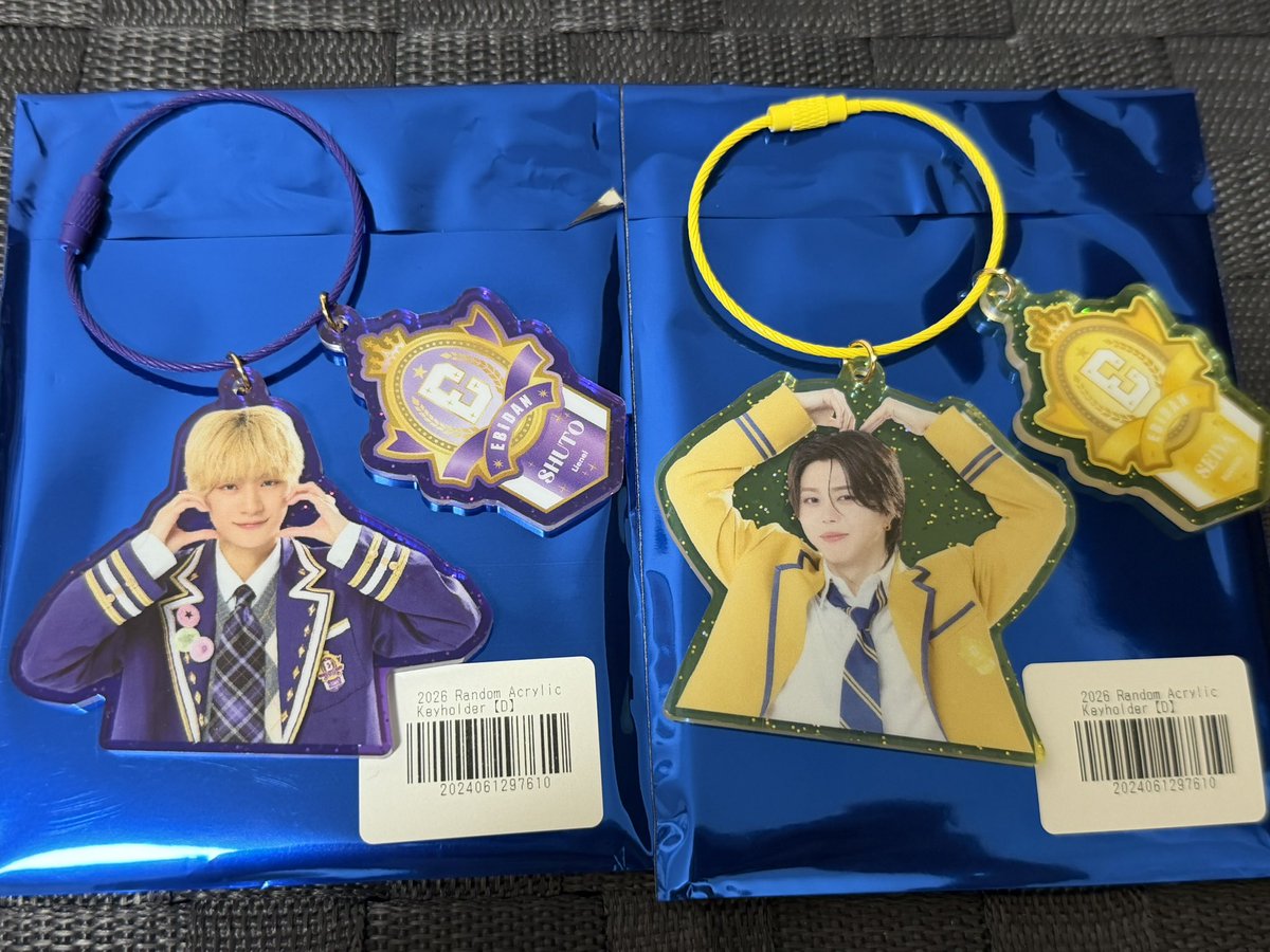 mori_7474's tweet photo. 【交換】EBiDAN The Live 2026 エビライ グッズ ランダムアクリルキーホルダー

譲)
SEIYA(BUDDiiS)、芳賀柊斗(Lienel)
マサヒロ(超特急)

求)
筒井俊旭(ICEx)

郵送📮希望です🙇‍♂️ https://t.co/O5ziHCL2On