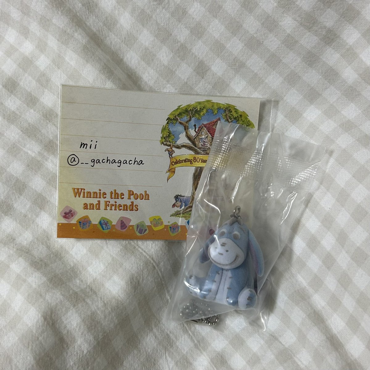 __gachagacha's tweet photo. 交換：ディズニー くまのプーさん
　　　Winnie the Pooh フロッキーチャーム

【譲】イーヨー
【求】プー

郵送交換希望です
検索からお気軽にお声掛けください https://t.co/gNAlDdYS2q