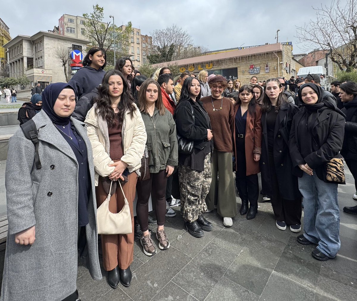 istiklalkadin's tweet photo. Yasemin Minguzzi’nin mücadelesinde onu hiç yalnız bırakmamış olmanın gururunu yaşıyoruz. 

Tarihin doğru tarafında olanlara selam olsun! https://t.co/I3Fdd6Adiw