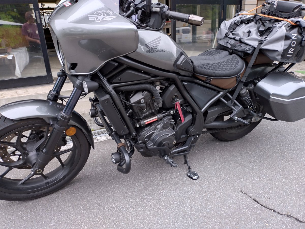shoukantou's tweet photo. 103号ライダーさんは、Rebel1000T でした🎵 https://t.co/LM0jpIpHZD