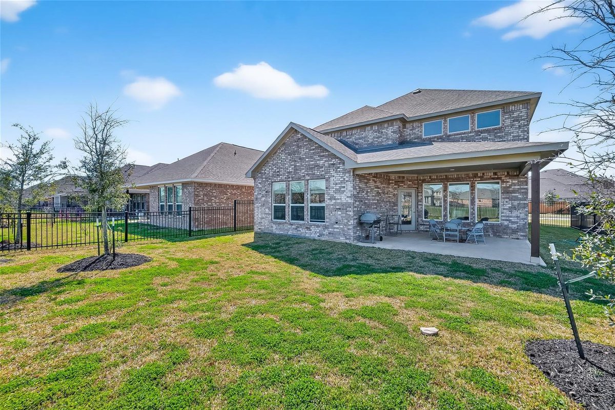 Chrisbellsells's tweet photo. The house of a lifetime! 5 bed, 3.50 bath, and a whole lot of interesting details.
#ChrisBellSells #ChrisBellSellsKaty #ChrisBellSellsHouston #ChrisbellSellsTexas https://t.co/tkVF1YawZw