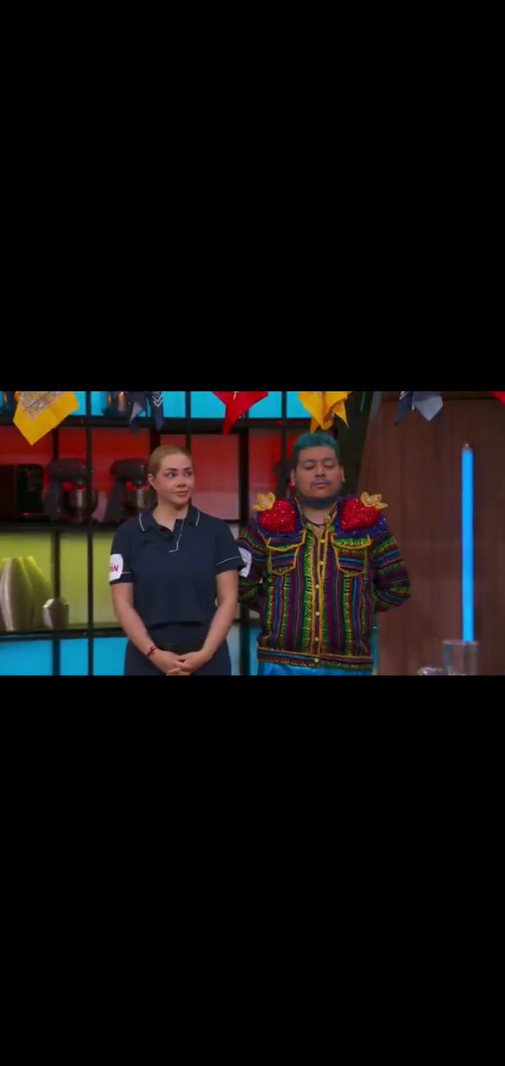 odaliscaroquera's tweet photo. No sería tan #Inteligente ni tan #Listo la #MentePerversa #Turbia #Produccion sacar quien #Puso como #Protagonista #Michelle
del #Turbio #Mundo de la #CasadeMasterChefMx o sería muy #aburrido quedan 3 #Semanas ...o igual y sí..... #Interesante que salga #Michelle va @Telemundo https://t.co/l6zO7prcVE