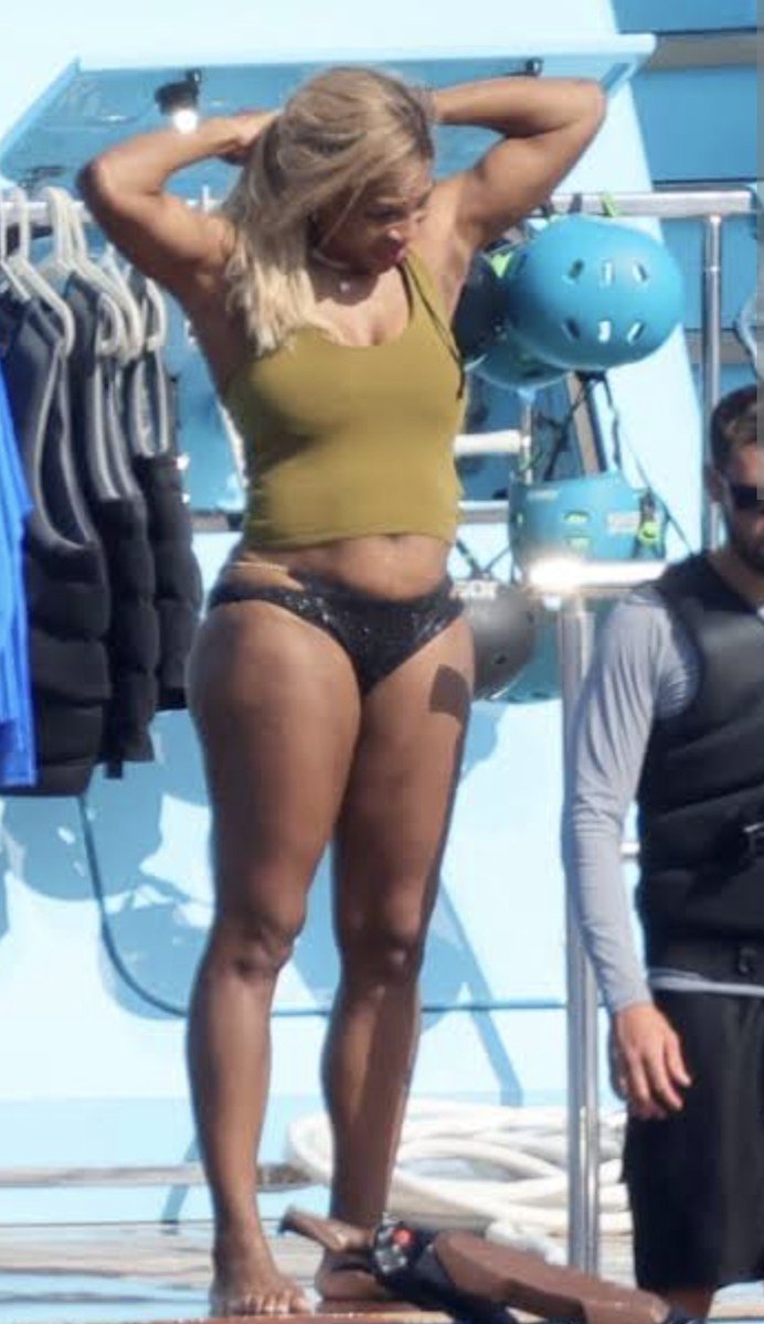 Stat100_'s tweet photo. Serena Williams still got it sexy in a bikini 🥵 #serenawilliams #serena #bikini #celeb #celebrity #celebritybikini #booty https://t.co/gvkxAuwEaR