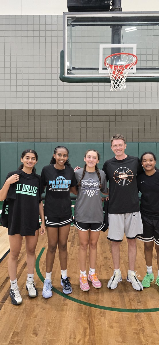 PrishaKolhe's tweet photo. Great day at the UTD Women’s Basketball Camp! 🏀🔥 Really enjoyed the opportunity to compete, learn, and experience the program with Coach Joe Shotland and the UTD WBB staff. Grateful for the experience and excited to keep working and getting better! 💪 @UTDALLAS_WBB

#UTD #UTDWBB #CollegeBasketball #WomensBasketball #KeepWorking