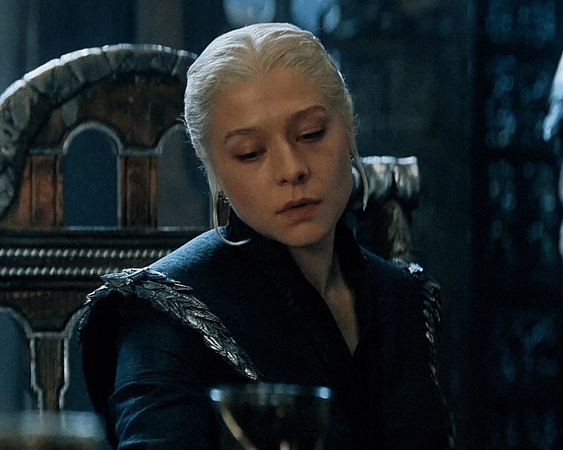 nyrapill's tweet photo. What am I supposed to do without rhaenyra on my screen for 2 YEARS https://t.co/FV94RhOJkT