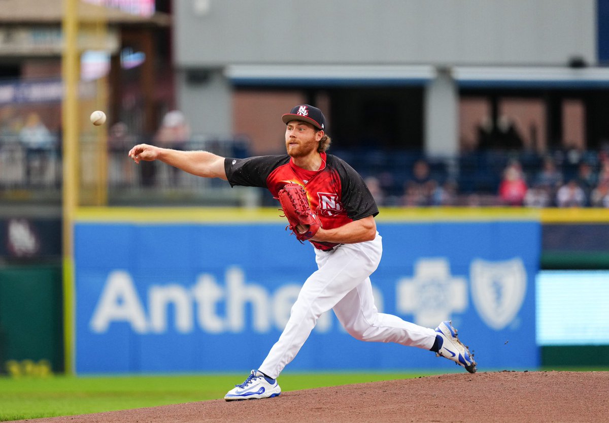 ChrisJared01's tweet photo. A day before his 24th birthday, Danny Thompson Jr. makes it back-to-back quality starts.

The @BlueJays No. 15 prospect’s last two starts:

12.0 IP • 1 R • 0 BB • 14 K

Aaron Parker’s grand slam has the @FisherCats in front in the Darth Vader jerseys on Star Wars Night, 6-0 https://t.co/ZqUciaNW5n