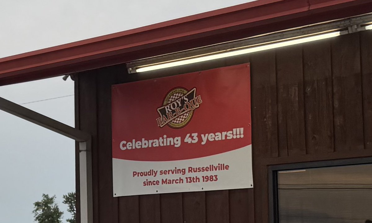 fsthomp's tweet photo. When passing through Russellville, KY…a stop at Roy’s BBQ is a must…right? @RoyMorgan63 https://t.co/5l3ANph63W