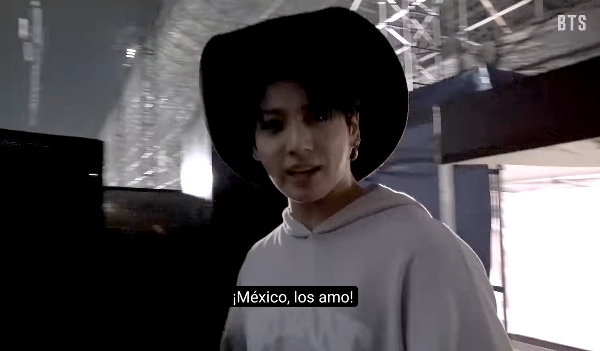 _soulskookv's tweet photo. Recuerdan que nos dijo. 
🐰:”Estuvo tan increíble que no quiero irme. Definitivamente voy a volver, así que espérenme por favor, los amo”😭 https://t.co/C97riHZIN3