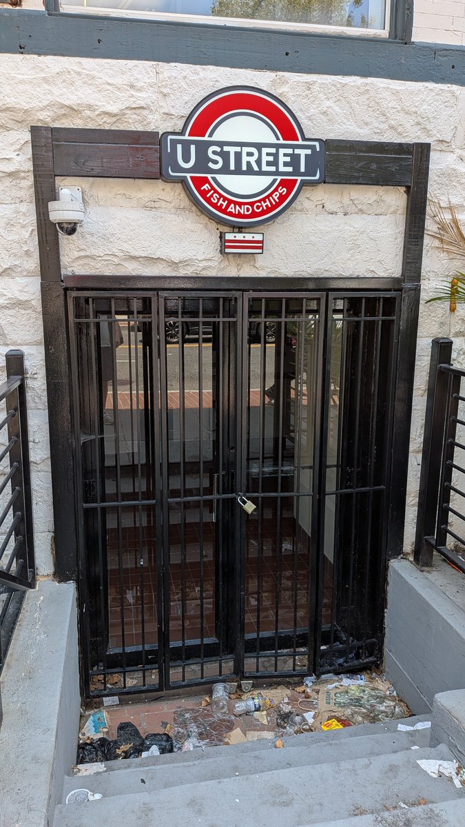 eat_dc's tweet photo. Rally rude to put up this teasing sign and never open. https://t.co/XlCIiakzrQ