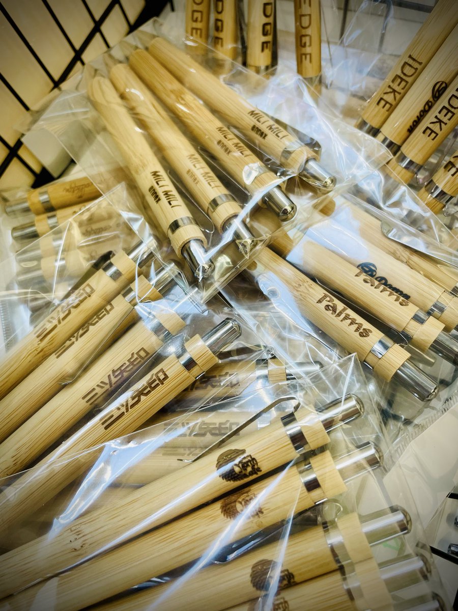 JSFD_official's tweet photo. 【TOKTO DARTS OPEN for TEAM】

🔥🤜🏻🎯 本日開催 🎯🤛🏻🔥

熱いチーム戦が始まります🥳

素敵な参加賞を
Doron様から💕

◽️2026年8月9日(日)

◽️ #大田区産業プラザPiO

◽️開場 9:00
　　開会式9:50(予定)

#TDO
#darts https://t.co/l9RHO1it7v