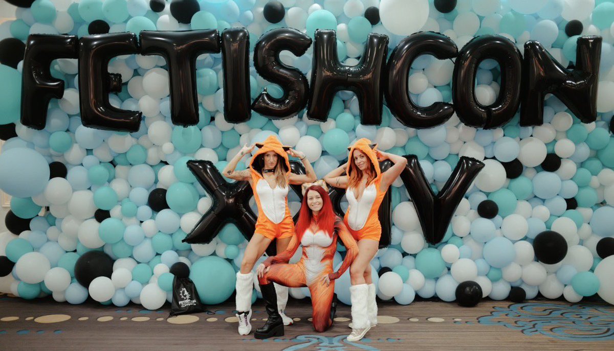 CatherineFoxx's tweet photo. Thank you @FetishCon for our Foxx babe takeover @feelinsunnie @laylocca sexy fetish foxes TAKEOVER Fetcon 2026 #thefoxxoffice #catherinefoxx https://t.co/mDvHIRuZPb