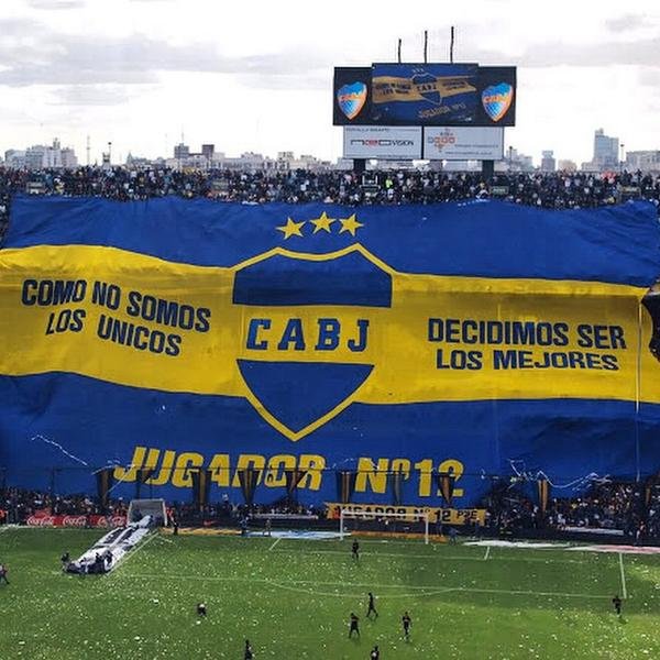 Francopasqualeh's tweet photo. Para los que no toman dimensión de lo enorme que es la popular de Huracán https://t.co/TKm3EldWXx