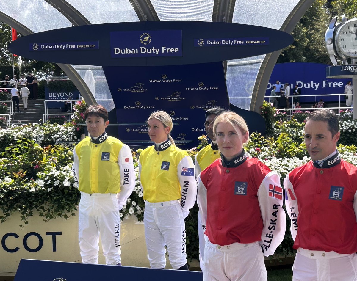 AmbJapanUK's tweet photo. At Ascot, we met the Legend!!
👍
Yutaka Take returned to Ascot after 8 years!!!🏇🏇🏇
#武豊騎手 https://t.co/VeyZN5P9wX