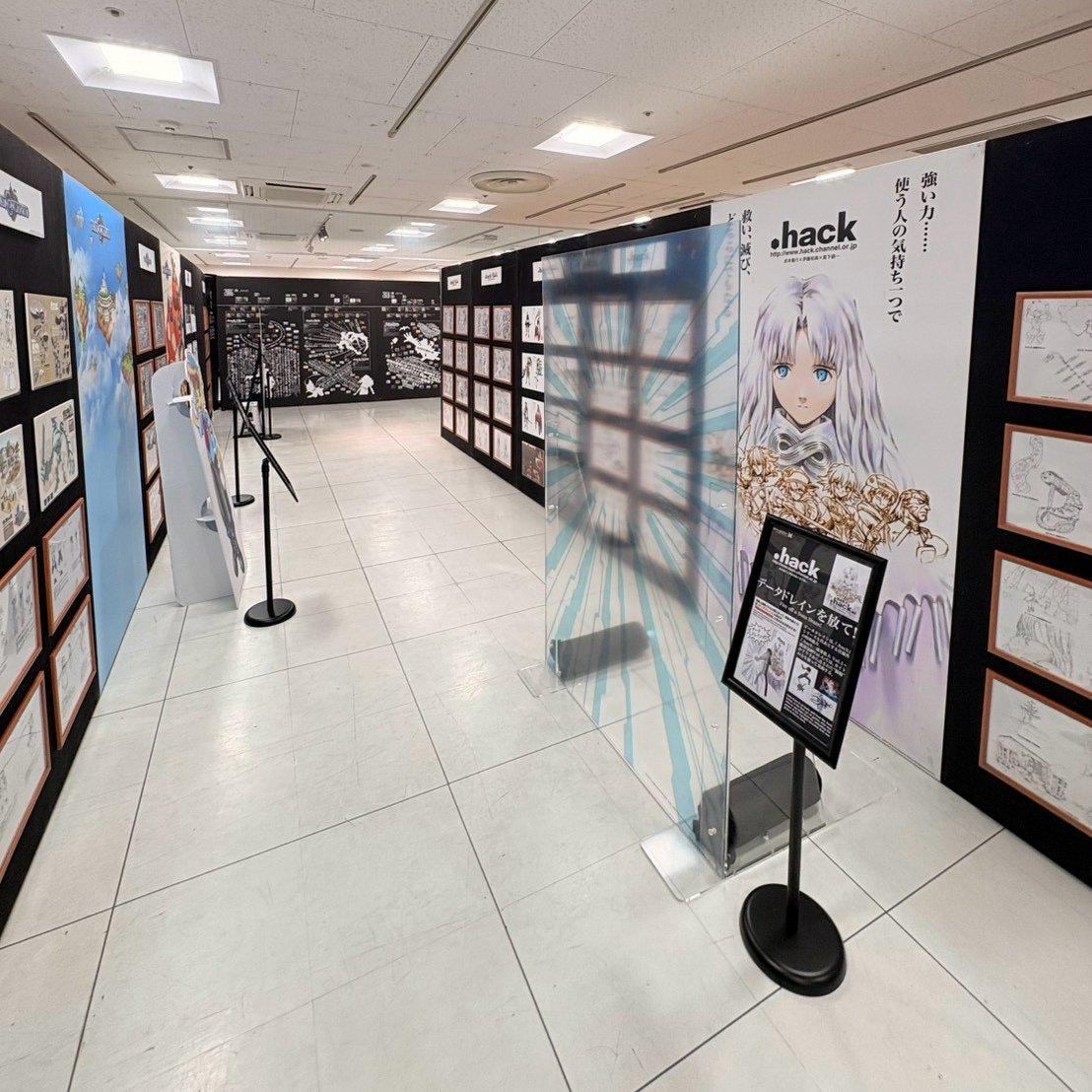 PR_CC2's tweet photo. 【 #サイバーコネクトツー展 in 岩手】

本日最終日！⏰
入場無料！さらに松山洋のサイン会も実施！

📅 本日 8/9(日) 10:00〜16:00
🏛️ パルクアベニュー・カワトク 7F 催事場

━━━━━━━━━━
✨ 見どころ
━━━━━━━━━━
🖊️ 松山洋 サイン会
　 8/9(日)15:00〜16:00
　 ※物販商品、または既にお持ちの当社関連商品をご持参ください
🖼️ 30年の歴史と名セリフを振り返るパネル
📂 『.hack』シリーズなど開発資料の数々
📸 『テイルコンチェルト』などのフォトスポット
🎁 来場特典パッケージ風ステッカーがもらえる！

ぜひ会場へお越しください🙌
🔗https://t.co/2zr6rxHIqf
#CC2展 #CC2_30th