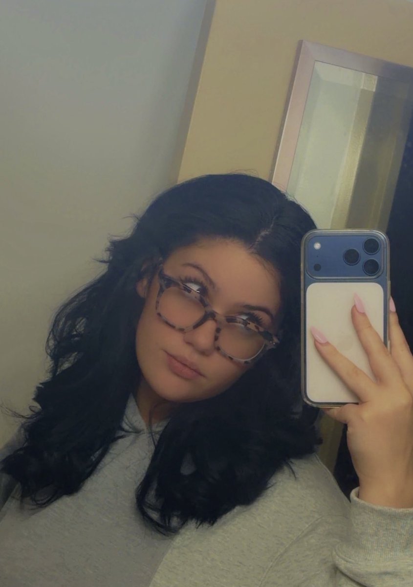 HaileyMorgzn's tweet photo. https://t.co/Ni40HhBQWo