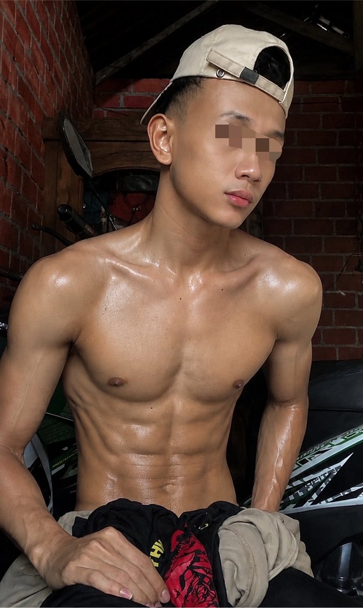 hamsyah27_'s tweet photo. P info ayankkkkkkk dah muak sendiri terus wkkkkw https://t.co/9DqumX1TXM