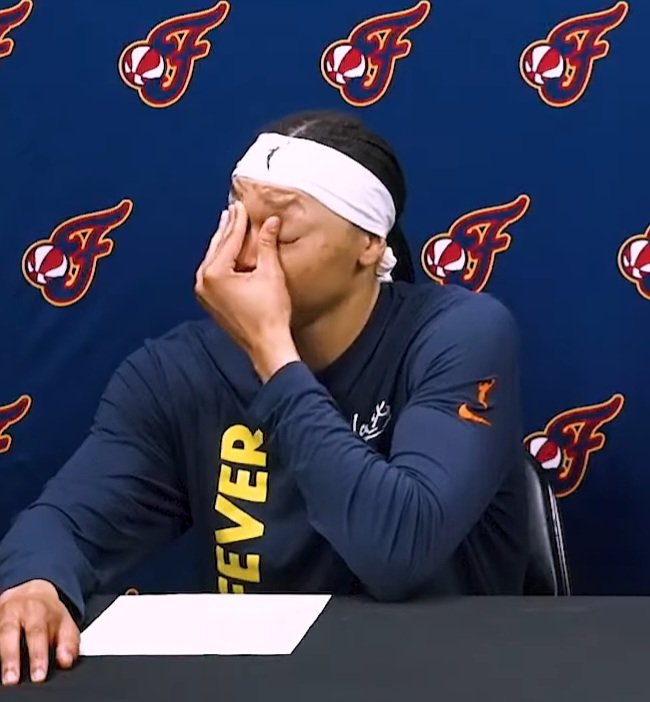 yeahibet's tweet photo. kk and cc reactions when they told them what dijonai posted on threads lmaooo https://t.co/uSRRii45bI